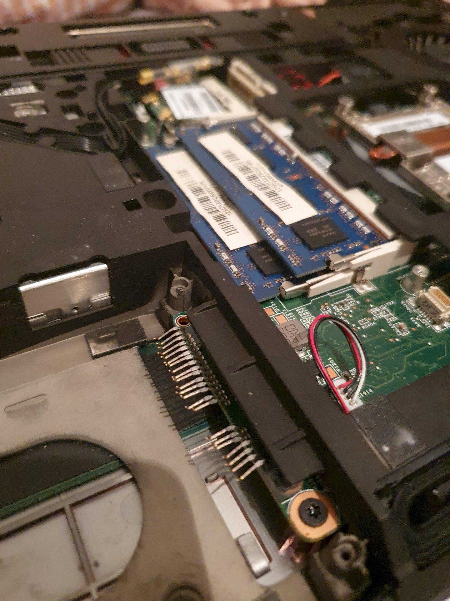 Laptop Sata Connector defective hard drive