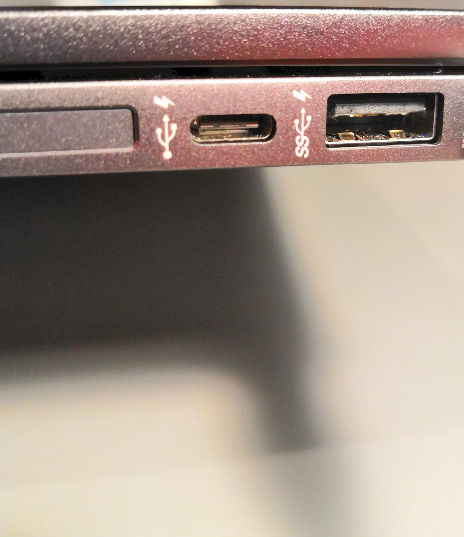 What are there for 2 laptop connections