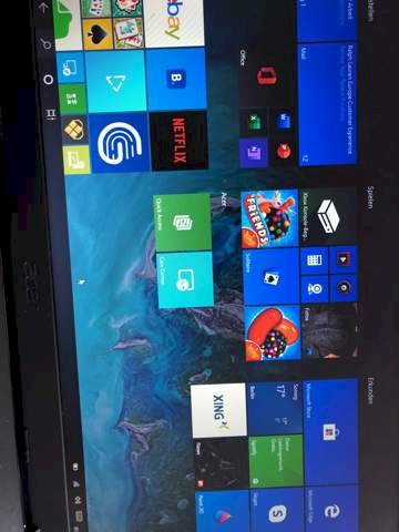 Change laptop screen