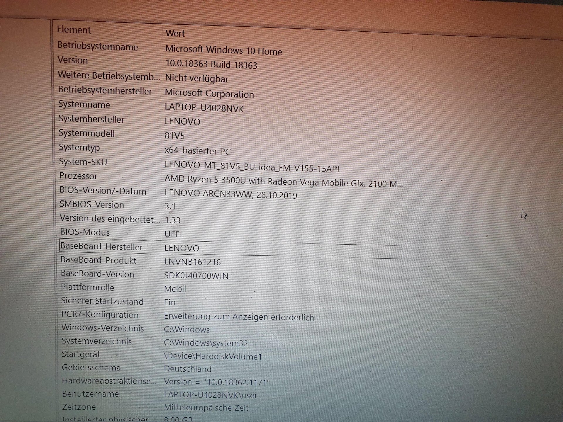 2. MONITOR ON THE LAPTOP