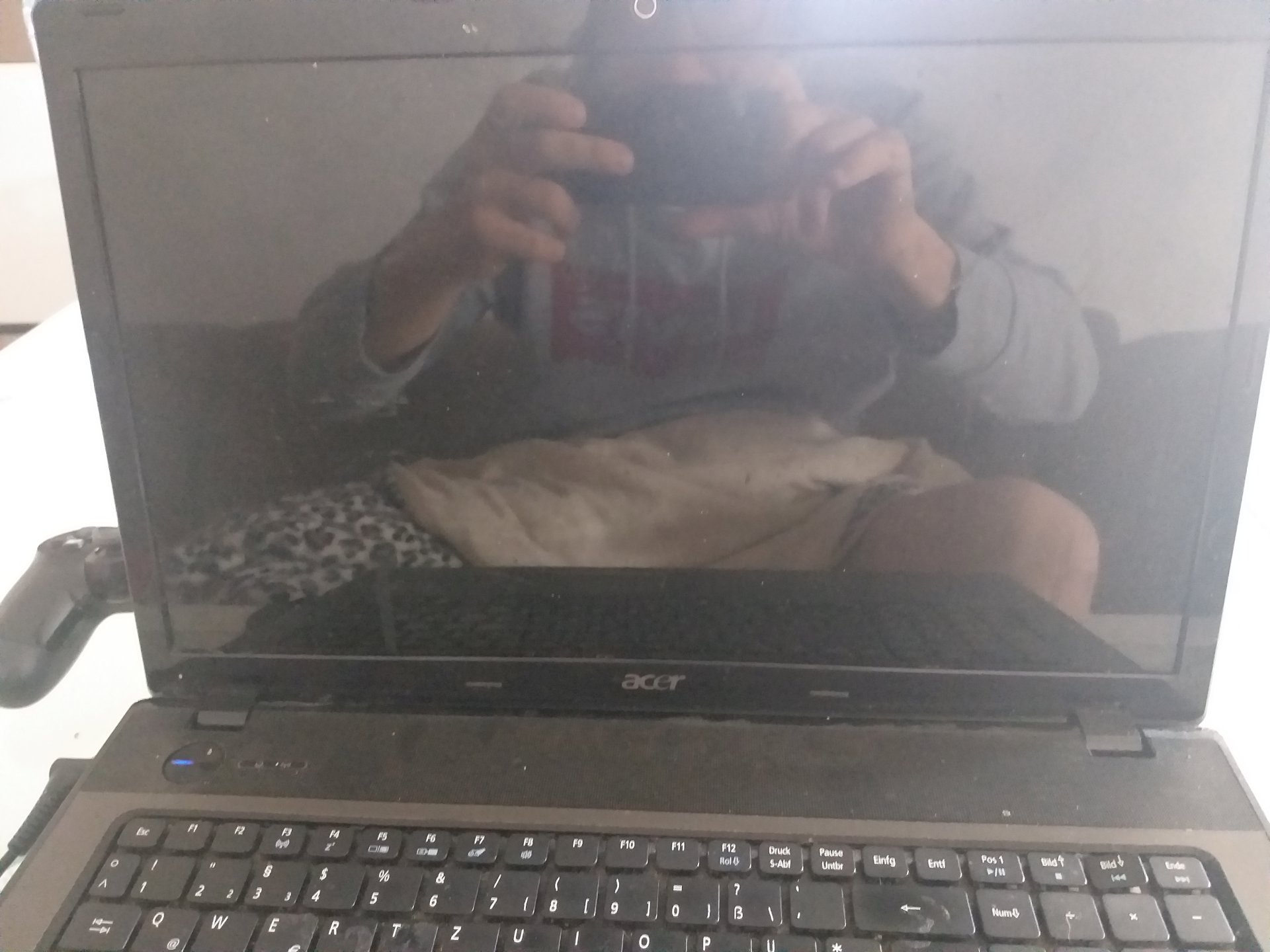 On my laptop, the screen is black suddenly