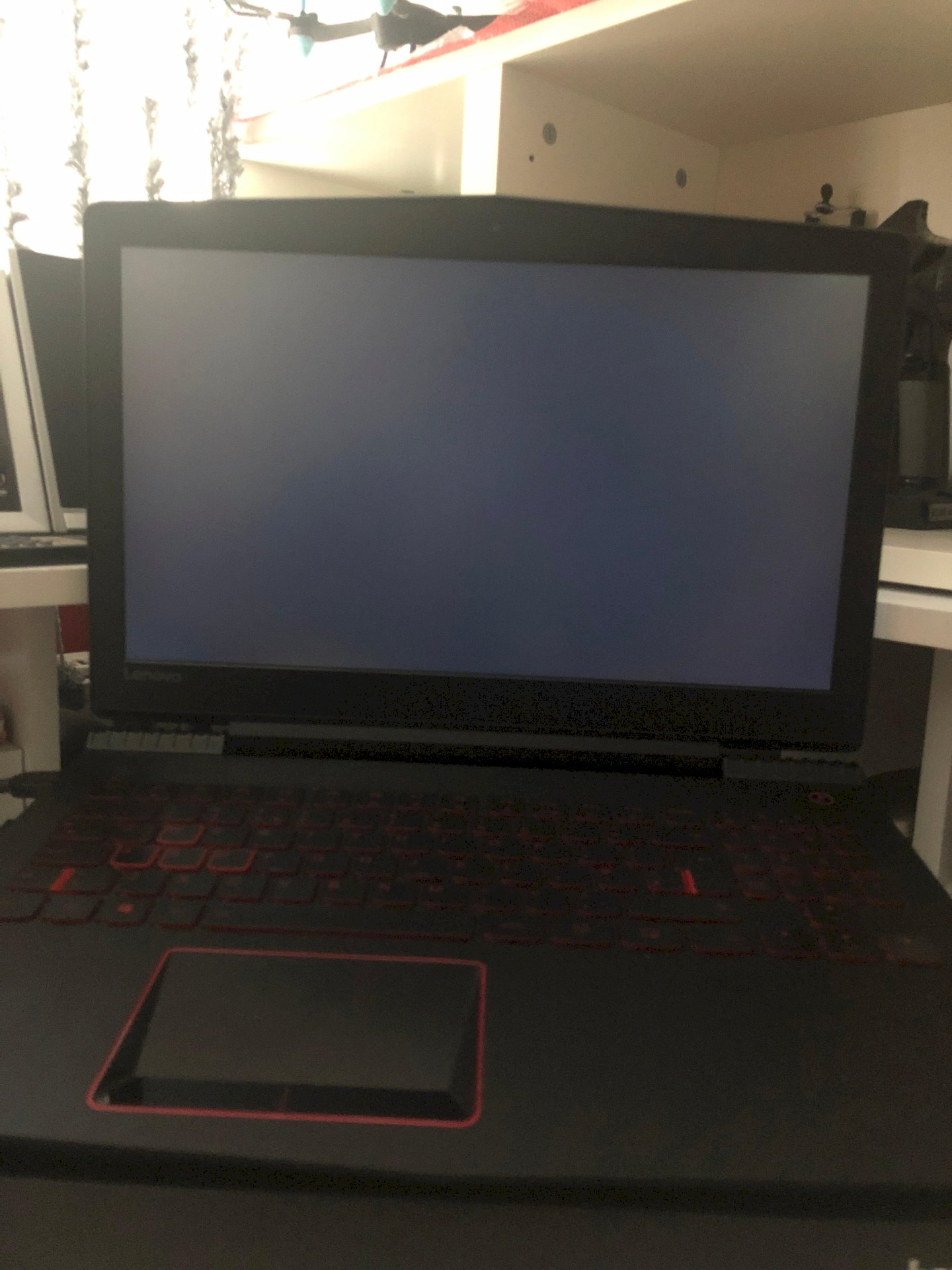 Blue screen on the laptop
