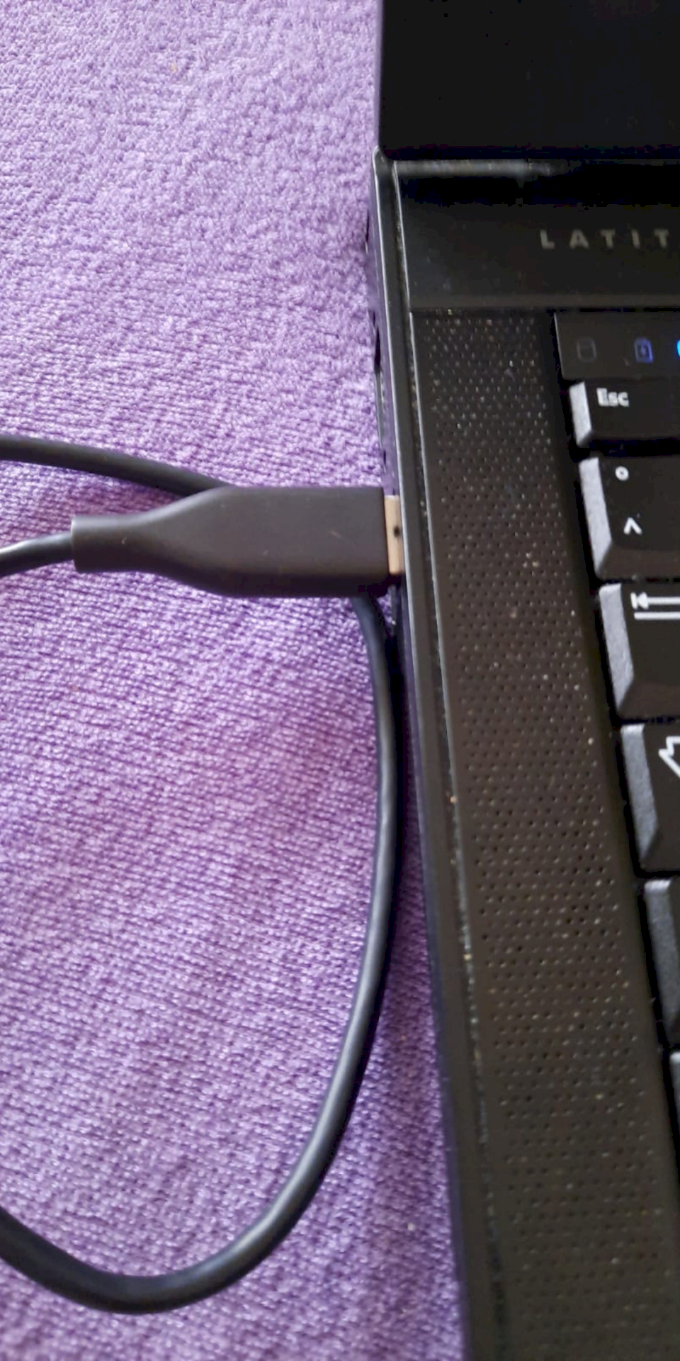 Problems with USB plus cable - 1