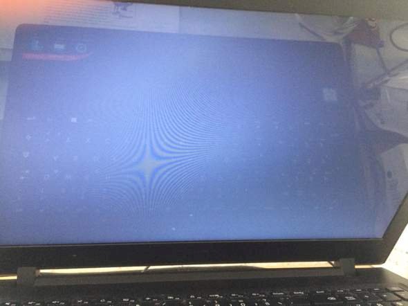 Why doesn t my laptop turn on