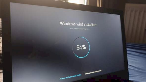 Win 10 factory setting reset hangs for 24 hours