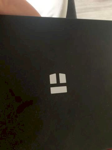 Do you know what this laptop brand is called