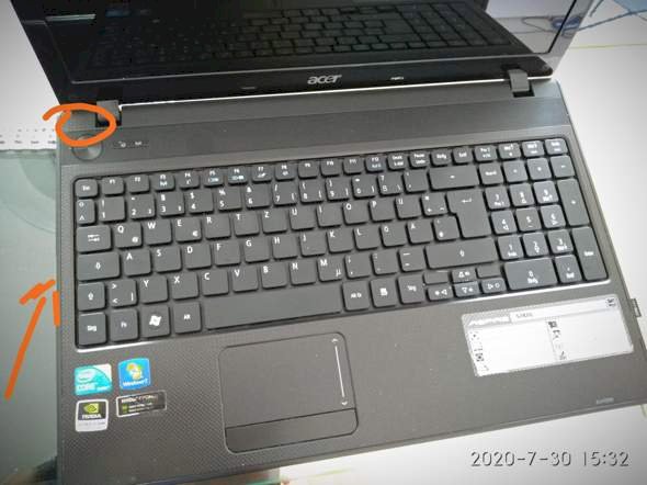 How to open the laptop, I have to go to the fan