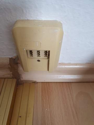 Internet access via TV socket - 1