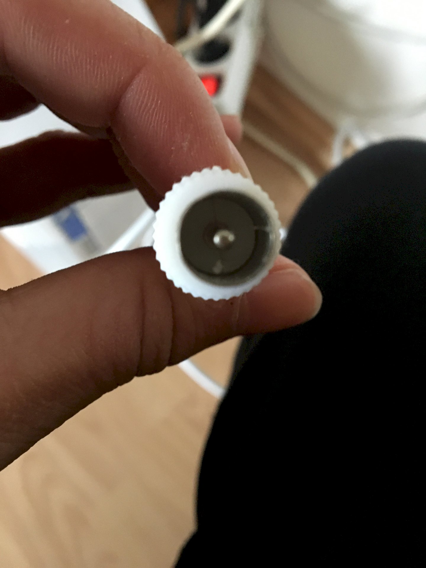 Adapter from TV to LAN