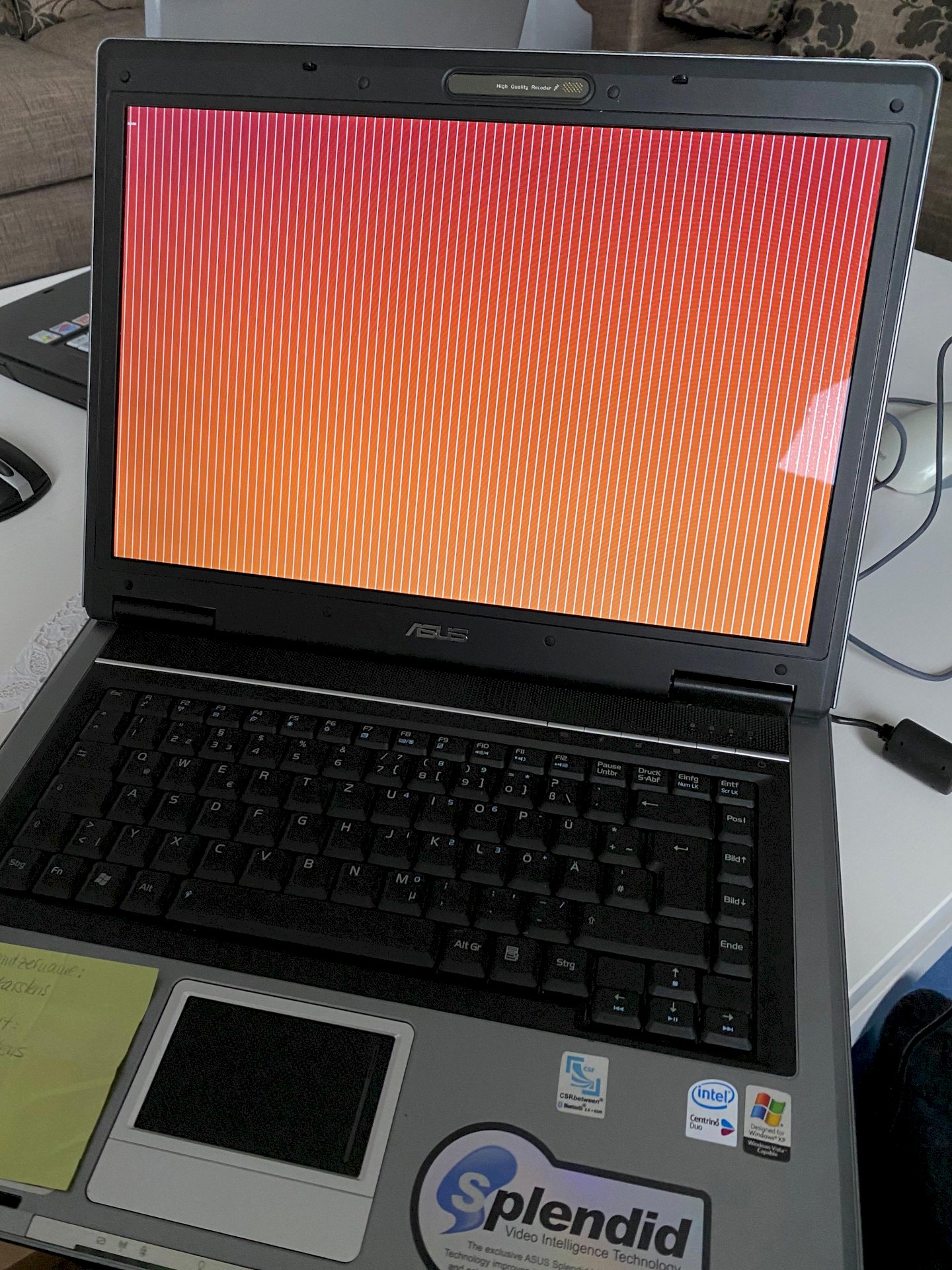 Laptop still boots from stick