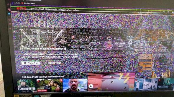 Fragmented graphic errors on the screen Nvidia - laptop