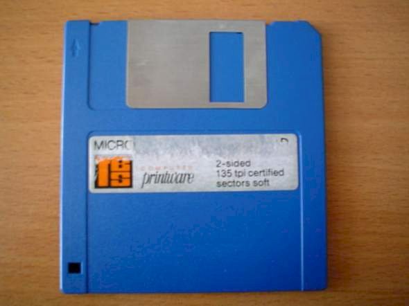 Connect floppy drive to computer