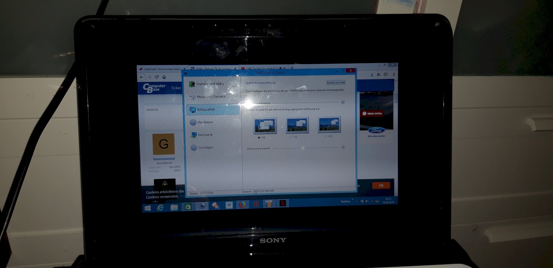 Picture on the laptop at HDMI transmission downsized, how can I get it big again