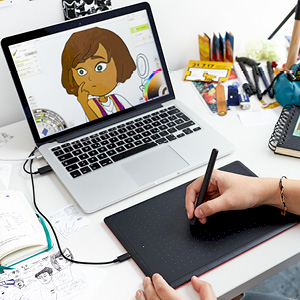 Wacom One graphics tablet can be used upside down