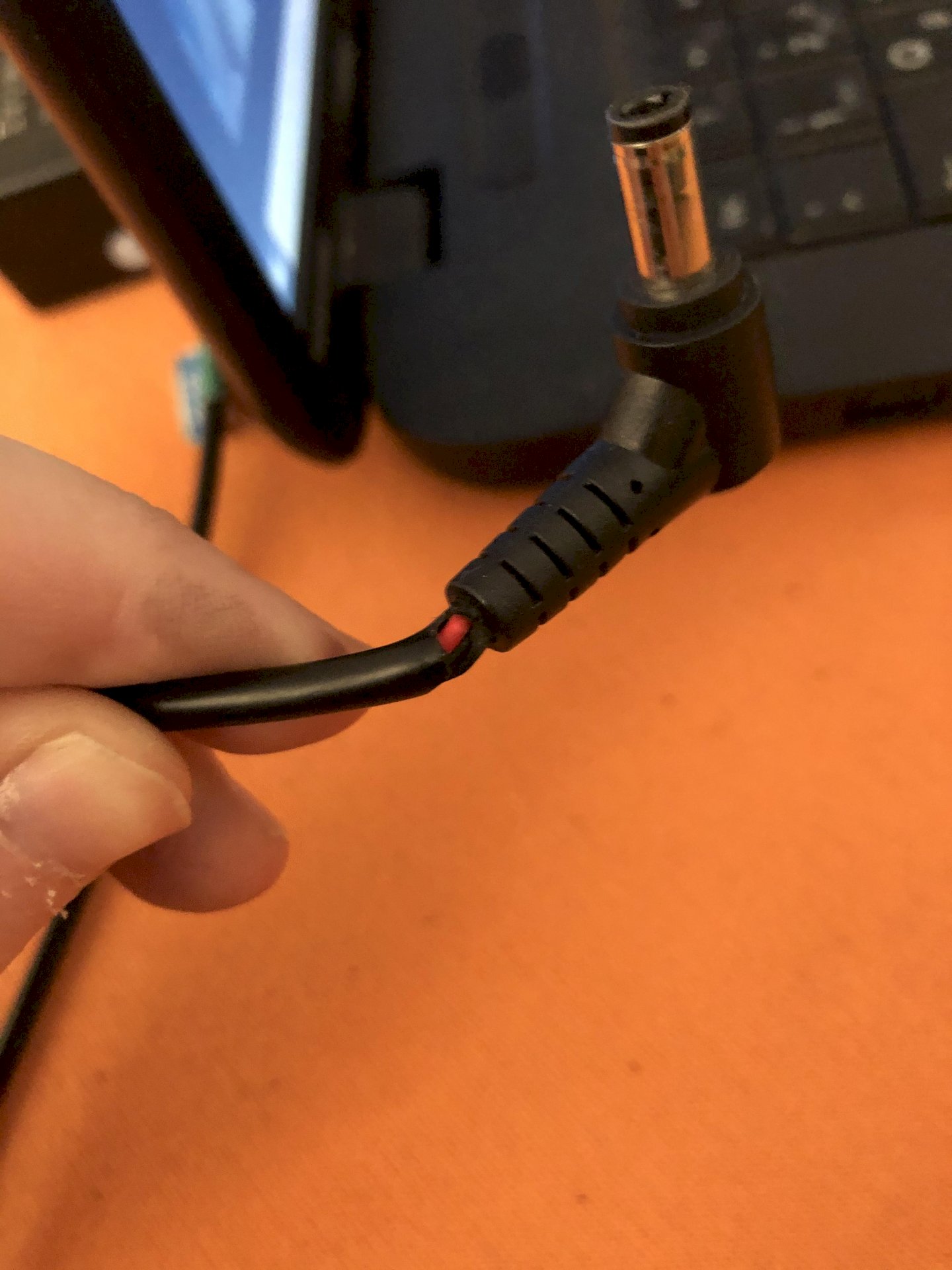 How to repair this broken cable