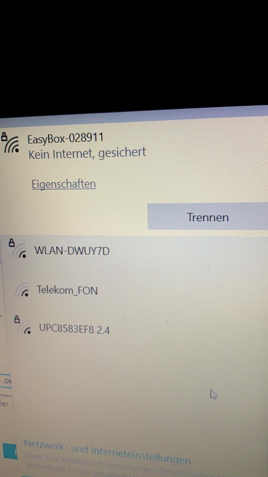 No internet via Wi-Fi but via LAN