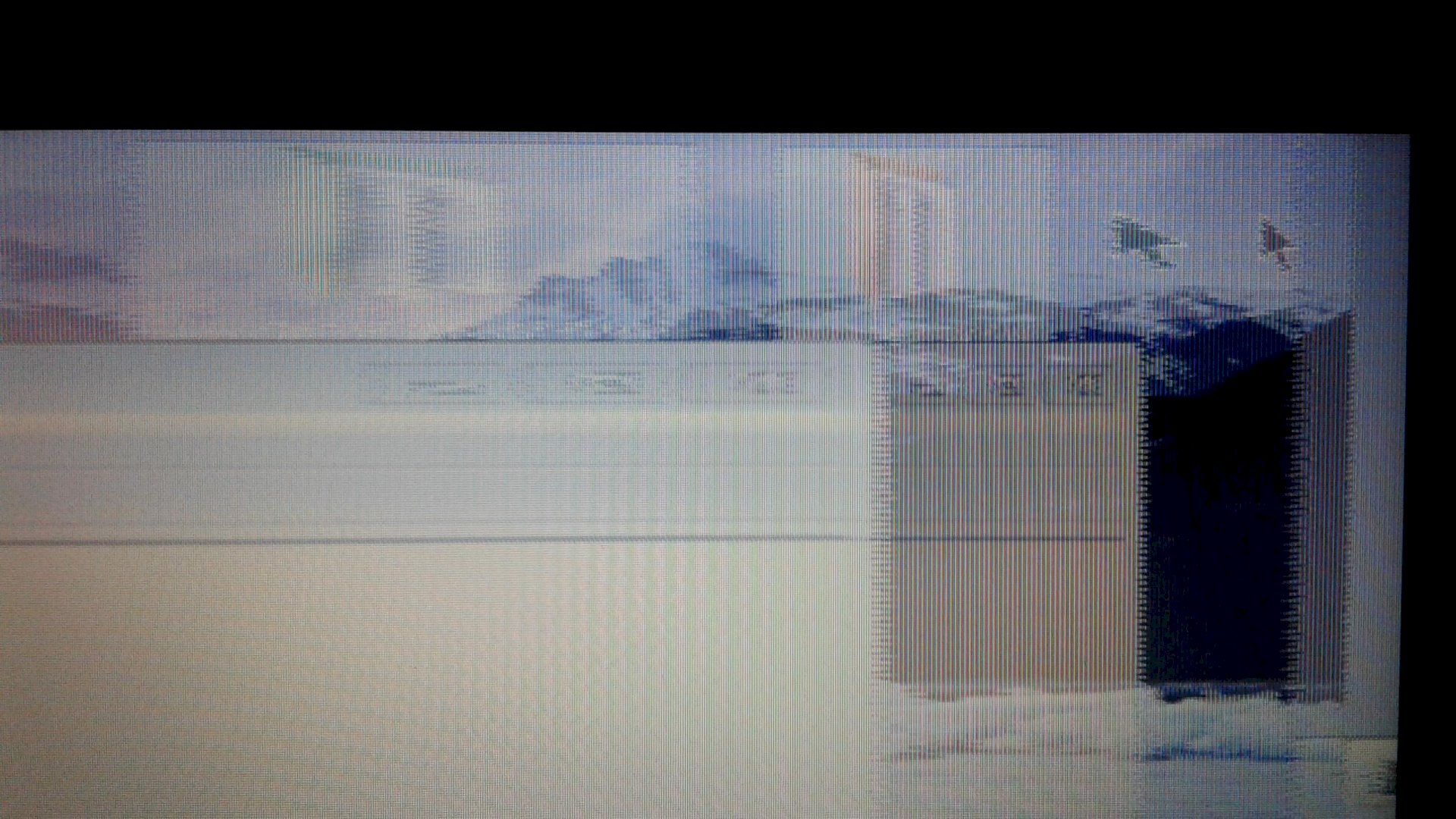 Why is my entire screen distorted with picture after installing the Intel HD Graphics driver