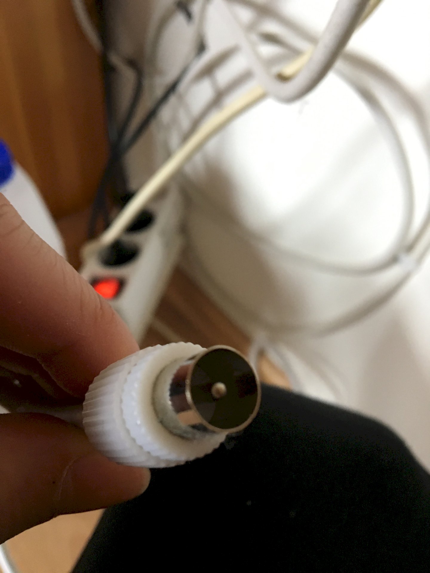 Adapter from TV to LAN - 1