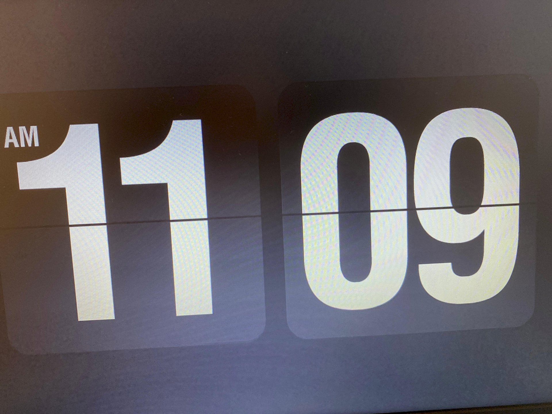 What is the name of the website where you can set the time