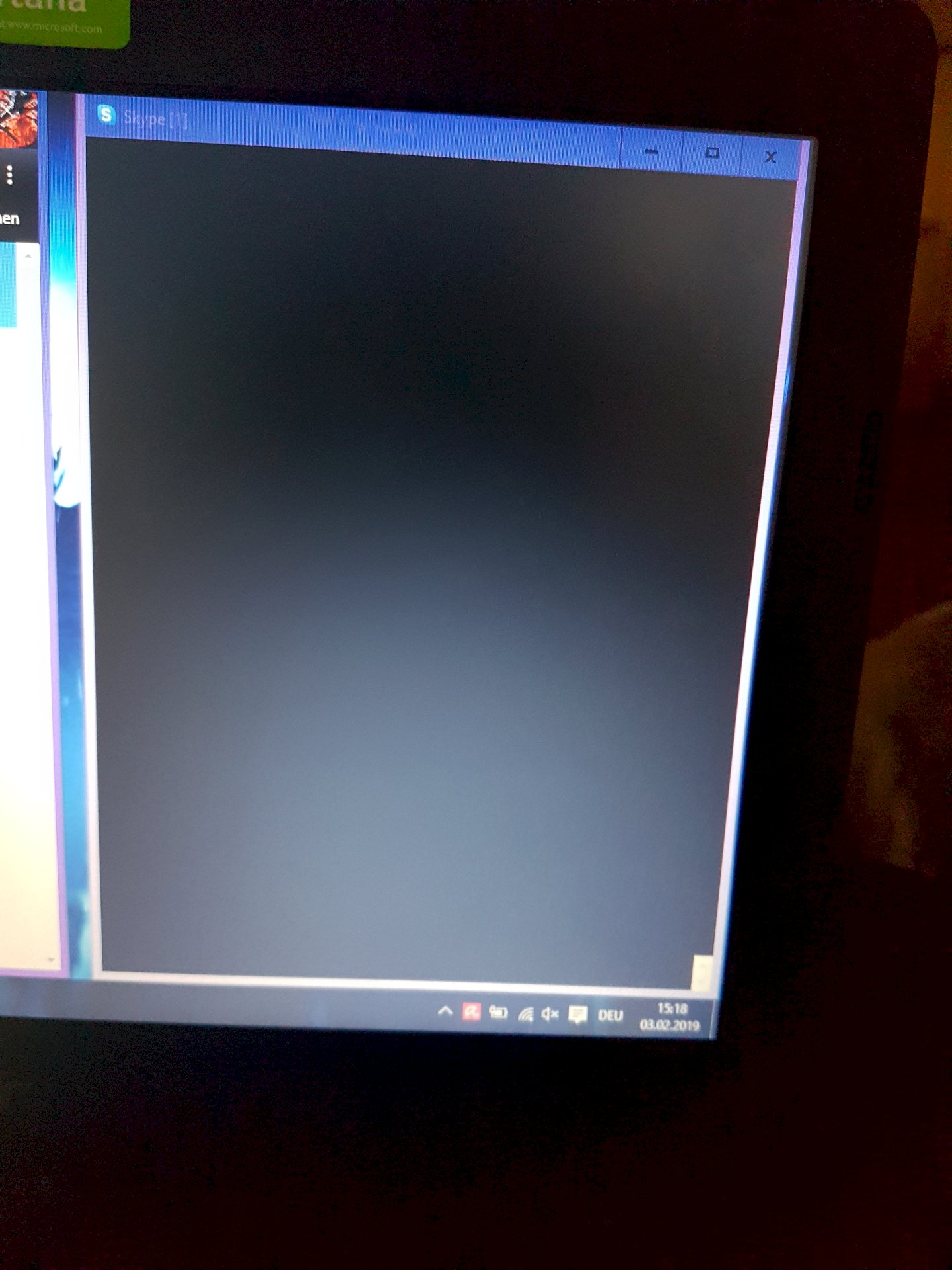 Skype shows only a black picture